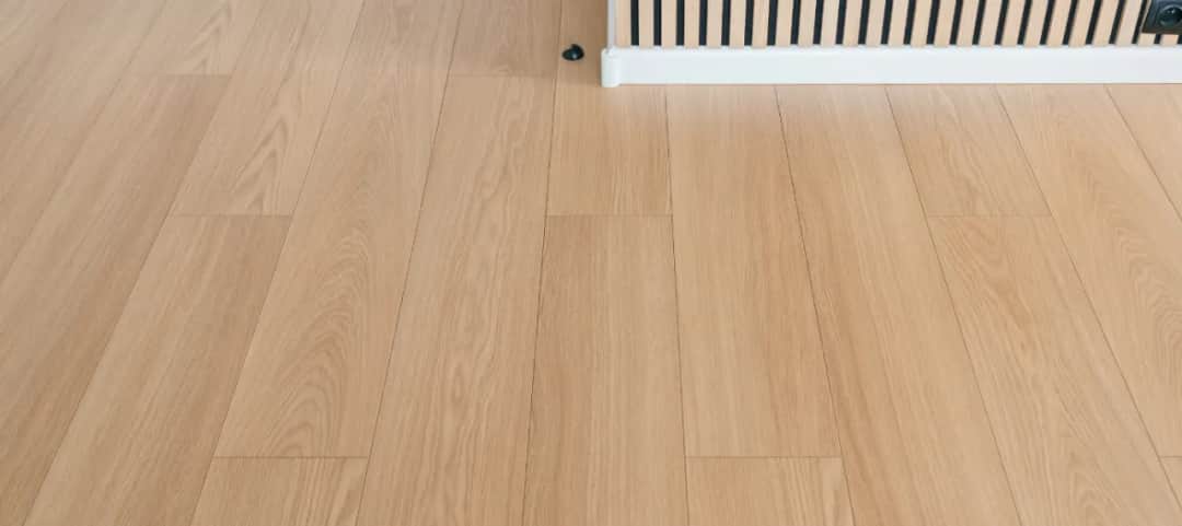 Czy panele Quick Step są warte zakupu? Opinie i porównania jakości Czy panele Quick Step są warte zakupu? Opinie i porównania jakości