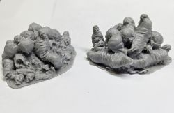 alien-lab-miniatures-spider-cocoons-28mm